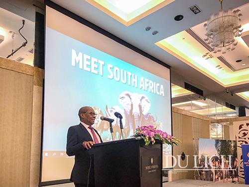 Đại sứ Nam Phi tại Việt Nam - Ngài Mpetjane Kgaogelo Lekgoro phát biểu tại sự kiện